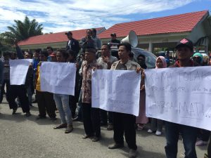 Ratusan Masyarakat Pakava Demo Tolak Permendagri 60 Tahun 2018
