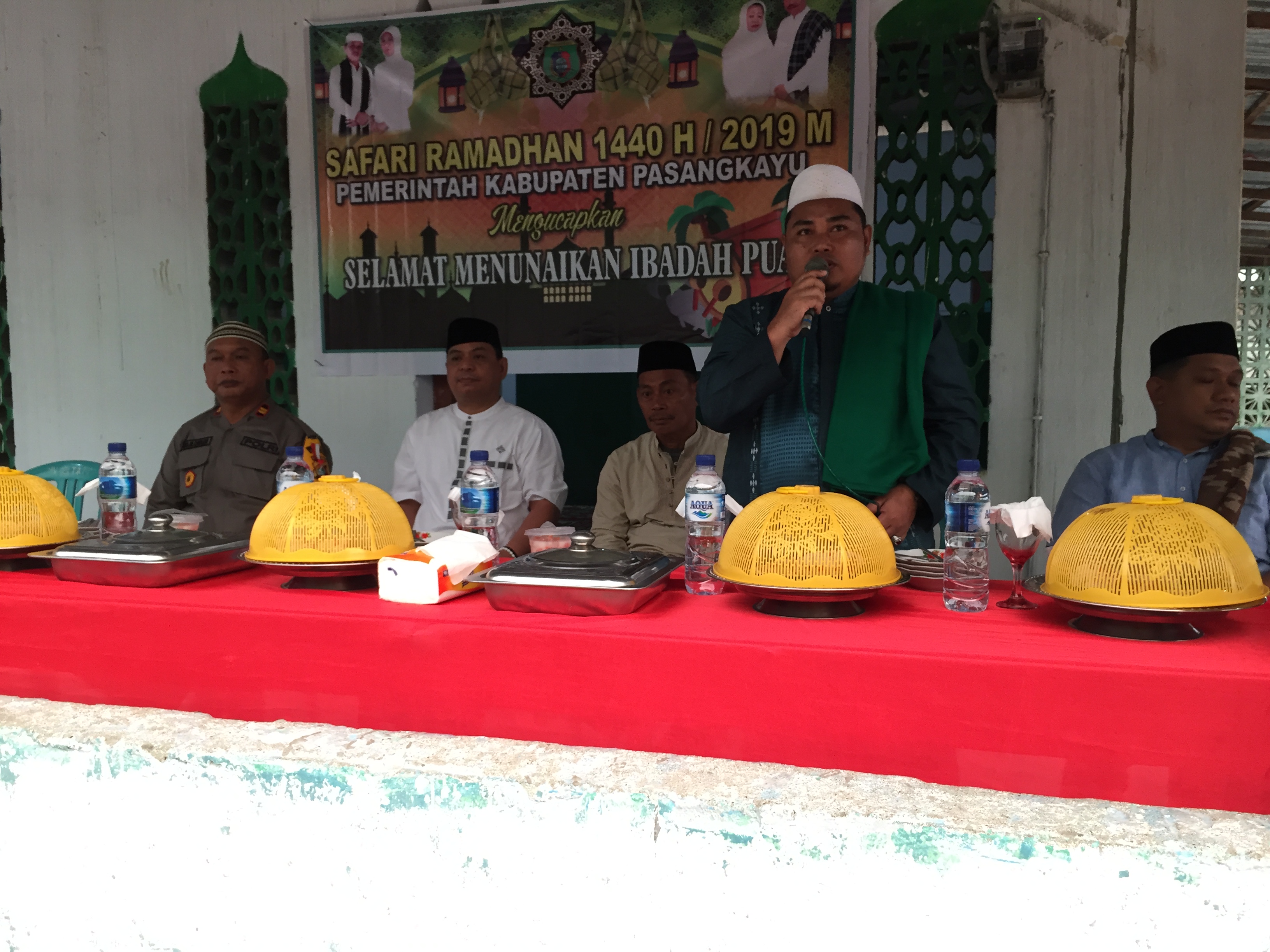 Rombongan Safari Pemkab Disambut Antusias Masyarakat Bambaira