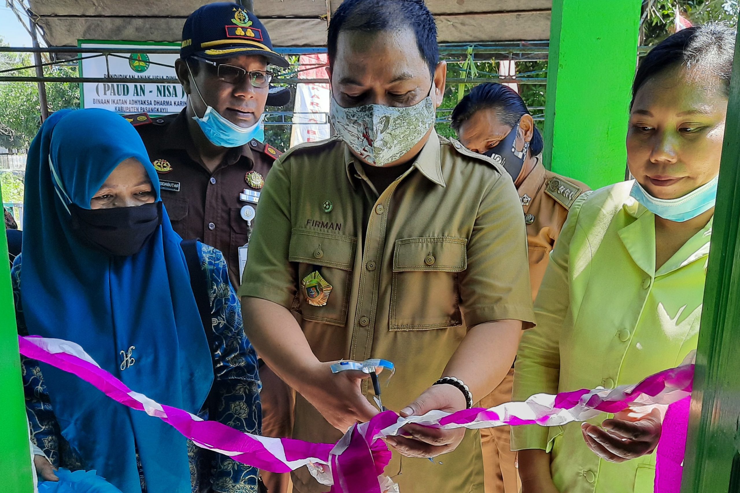 Sekkab Resmikan PAUD Binaan IAD Pasangkayu