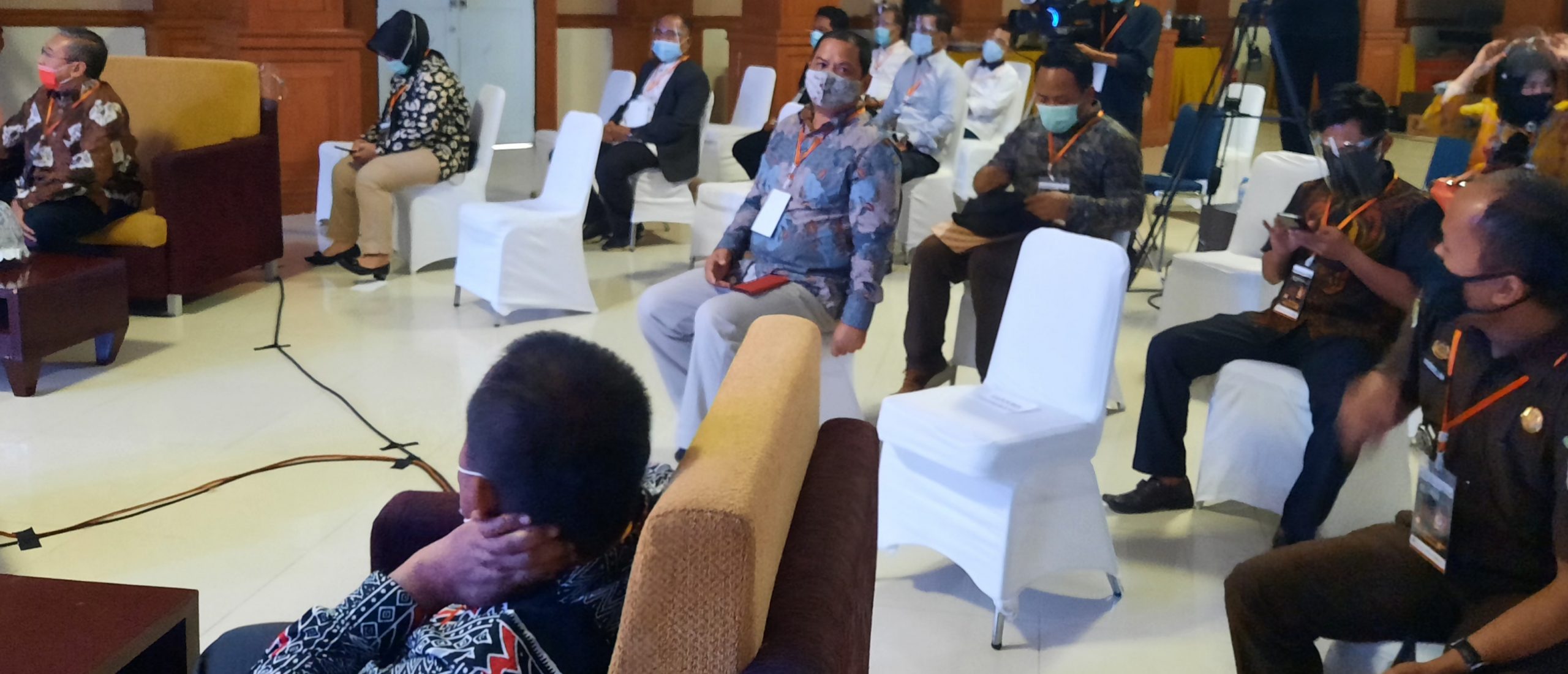 Ketua Desk Pilkada Pasangkayu Hadiri Debat Putaran ke Dua.