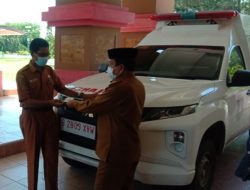 Bupati Pasangkayu Serahkan Tiga Ambulance, Maksimalkan Pelayanan Puskesmas