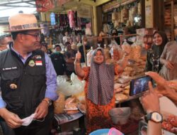 Resmikan Revitalisasi Pasar Kepuh Kuningan, Ridwan Kamil: Promosikan dan Jaga Ketertiban Pedagang