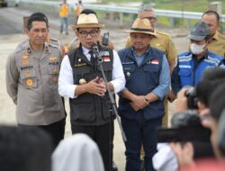 Tinjau Seksi IV Tol Cisumdawu, Ridwan Kamil: Cisumdawu Tembus Cipali untuk Mudik Lebaran