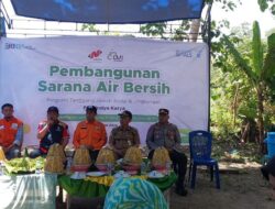 LMI & PT Nindya Karya Bangun Sumur Bor, Atasi Kekeringan di Desa Mirring