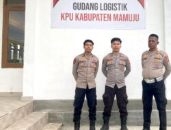 Pengamanan Gudang Logistik KPU Mamuju Diperketat