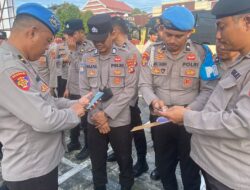 Propam Polresta Mamuju Lakukan Pengecekan Handphone Personel Usai Apel Pagi