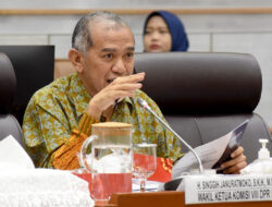 Komisi VIII Raker Bersama Mensos Membahas Efisiensi Anggaran dan Program Kerja