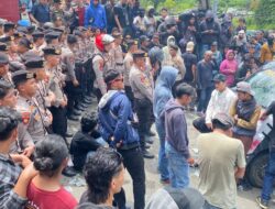 Kapolresta Mamuju Pimpin Pengamanan Unjuk Rasa Penolakan Tambang Pasir di Kantor Gubernur Sulbar