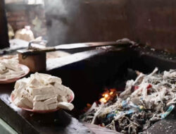 DPR Desak BPOM Tindak Tegas Pabrik Tahu Gunakan Sampah Plastik sebagai Bahan Bakar