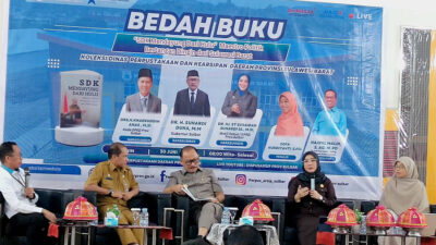 Bedah Buku “SDK Mendayung dari Hulu”, Suraidah Tekankan Nilai Keluarga dan Pendidikan