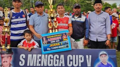 Syamsul Samad Tutup Turnamen Sepakbola S. Mengga Cup V