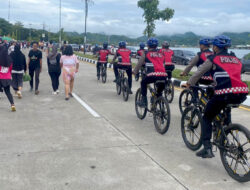 Patroli Sepeda Humanis, Polresta Mamuju Jaga Keamanan dan Keakraban di Car Free Day