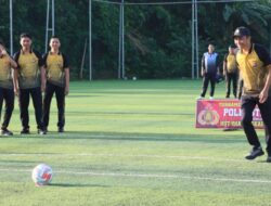 Semarak Hari Bhayangkara ke-79, Kapolresta Mamuju Buka Turnamen Mini Soccer Internal