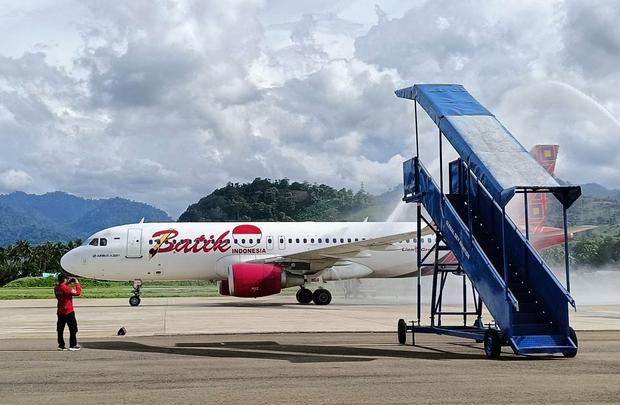 Batik Air Hentikan Rute Mamuju-Makassar, Pemprov Sulbar Siapkan Subsidi untuk Wings Air