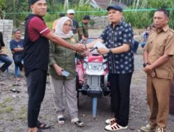 Ajbar, S.P. Serahkan Langsung Bantuan ke Kelompok Tani di Pasangkayu: Pastikan Tepat Sasaran dan Bebas Pungutan