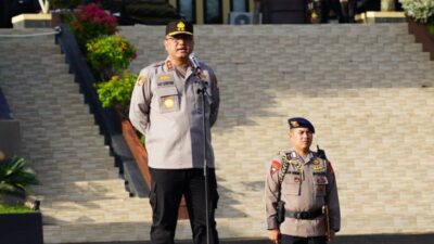 Apel Perdana, Irjen Pol Adi Deriyan Jayamarta Berikan Arahan dan Pesan Penting kepada Personel Polda Sulbar