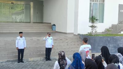 Kedisiplinan Jadi Sorotan: Kabag Persidangan Tekankan Pentingnya Tepat Waktu dalam Apel Pagi Sekretariat DPRD Sulbar