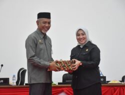 DPRD Sulbar Gelar Paripurna Penyerahan dan Penjelasan Gubernur atas Ranperda Perubahan APBD 2025