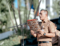 Arahan Bupati, Plt Diskominfo Mamuju Imbau Warga Agar Memasang Bendera Merah Putih