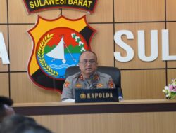 Kapolda Sulbar Perintahkan Jajaran Tingkatkan Strategi Pengamanan Unjuk Rasa untuk Cegah Anarkisme