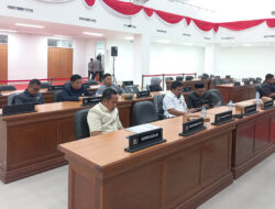 DPRD Sulbar Gelar Paripurna Penyampaian Pandangan Fraksi atas Ranperda Perubahan APBD 2025