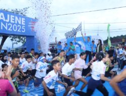 Kapolres Majene Lepas Peserta Majene Run 2025 di Stadion Prasamya Mandar