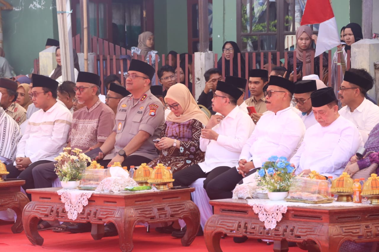 Kapolda Sulbar Hadiri Peringatan Maulid Nabi Muhammad SAW di Majene, Momentum Pererat Silaturahmi