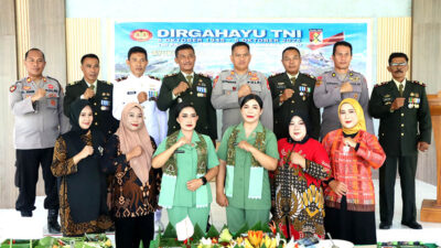 Polres Majene Beri Kejutan HUT ke-80 TNI, Perkuat Soliditas dengan Kodim 1401 Majene