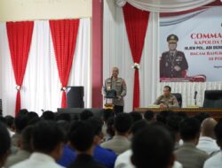 Kunjungan Kerja di Polres Majene, Kapolda Sulbar Berikan Arahan Strategis dan Bantuan Tali Asih