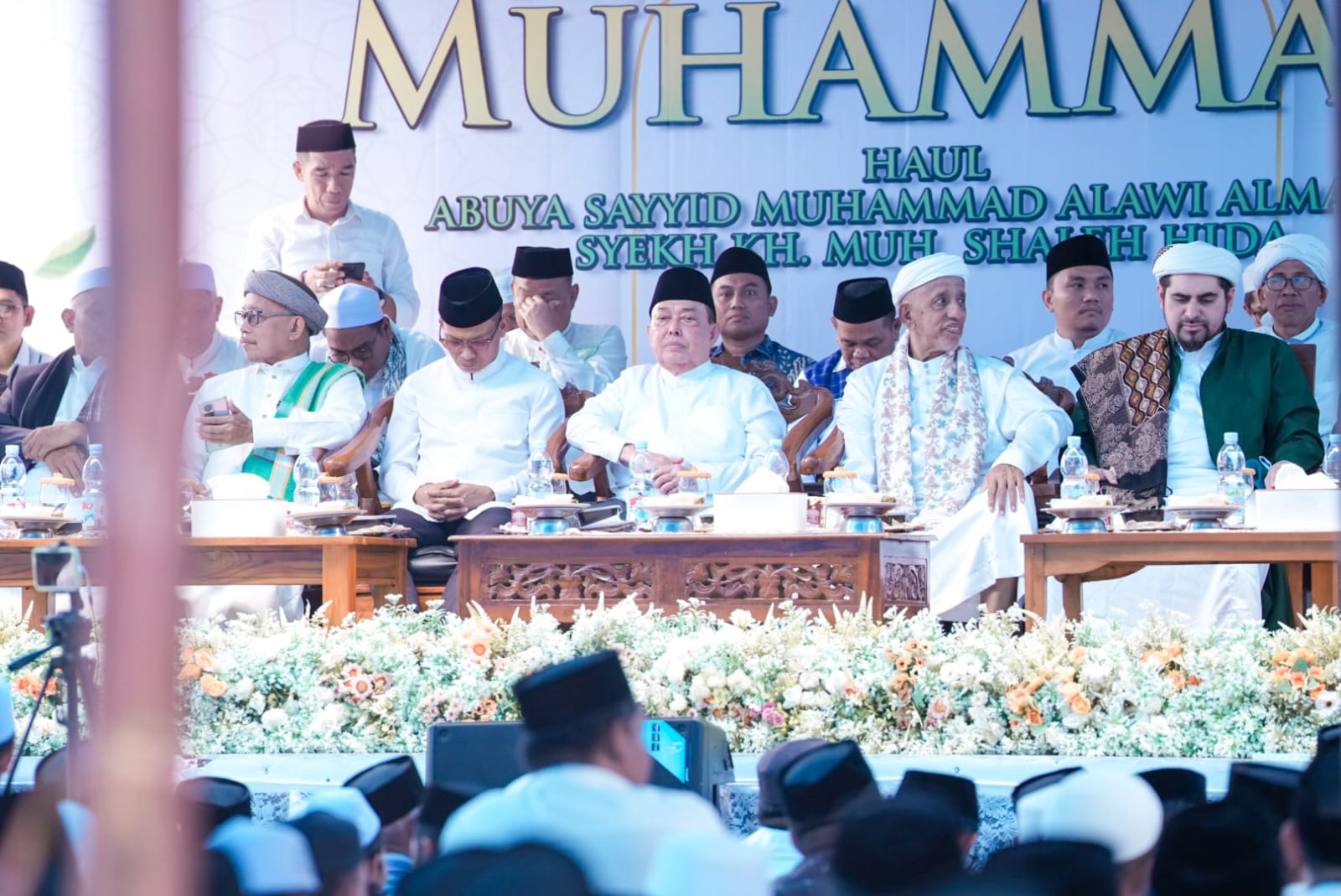 Wagub Sulbar Hadiri Peringatan Maulid Nabi dan Haul Ulama Terkemuka di Pambusuang