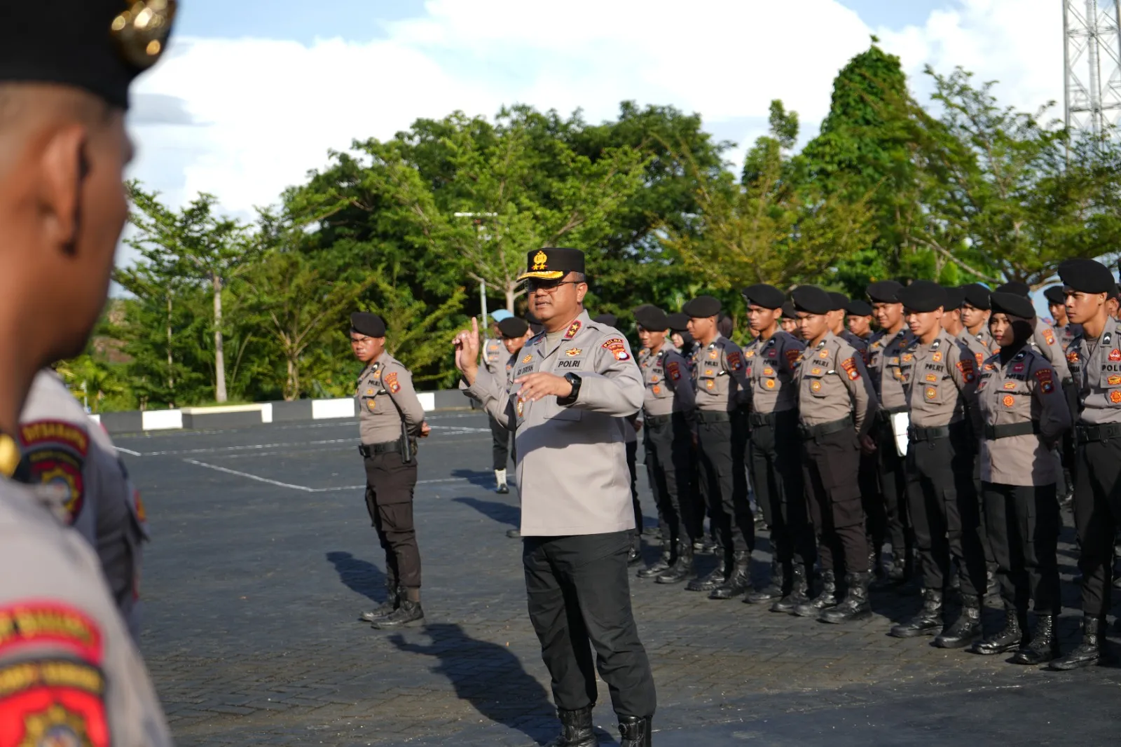 Kapolda Sulbar Bakar Semangat Kesatria Muda Bhayangkara: Disiplin dari Hati, Teladan Abadi!