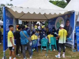Dinas Kesehatan Sulbar Hadirkan Layanan Cek Kesehatan Gratis di Ajang Mamuju Run 2025