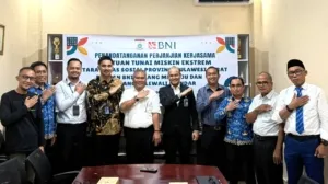 Dinsos Sulbar dan BNI Tandatangani Perjanjian Kerja Sama Penyaluran Bantuan Tunai bagi Masyarakat Miskin Ekstrem
