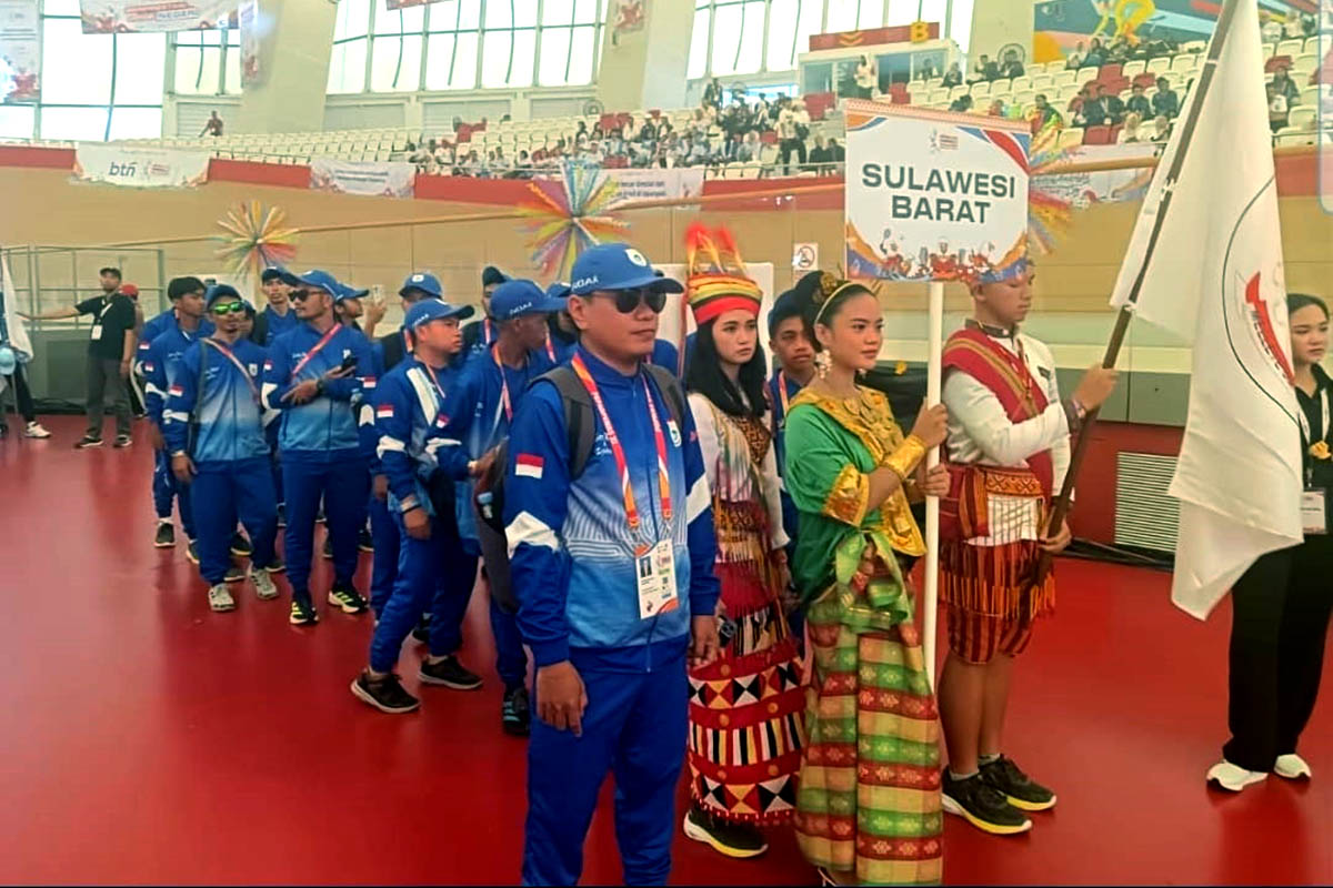 Kontingen Sulbar Tampil Semangat di Pembukaan POPNAS XVII dan PEPARPENAS XI di Jakarta