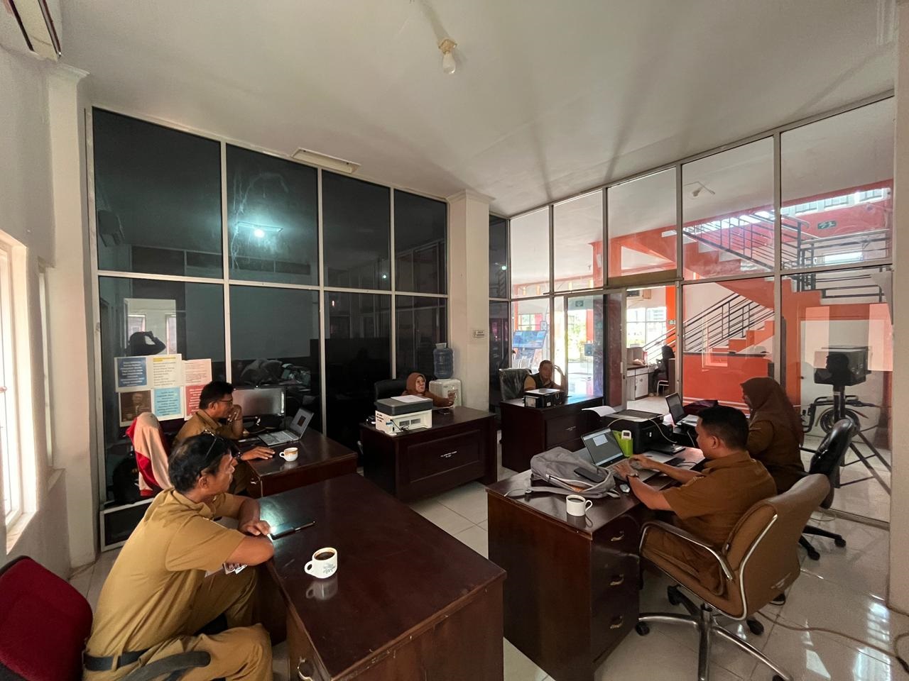 Perkuat Kesiapsiagaan, BPBD Sulbar Gelar Rapat Optimalisasi Respon Cepat Hadapi Musim Hujan 2025