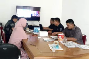 Pemkesra Sulbar Ikuti Rakor Penerapan Standar Pelayanan Minimal