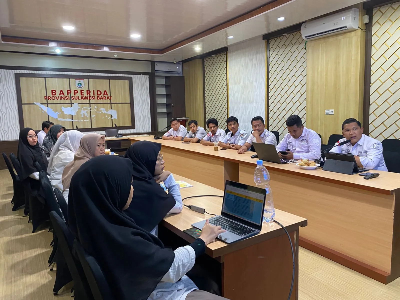 Bapperida Sulbar Gelar Rapat Penyusunan Renstra 2025–2029, Tetapkan Arah Kebijakan dan Target Kinerja Baru