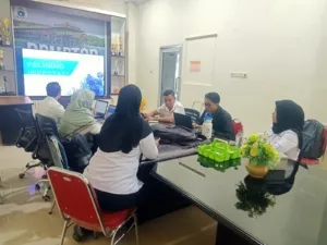Rapat Internal Tim Kerja Pengelolaan Data dan Sistem Informasi DPMPTSP Sulbar: Perkuat Koordinasi dan Akurasi Penyajian Data Investasi