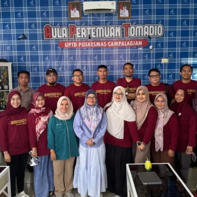 Plt Kadinkes Sulbar Hadiri Bakti Sosial Alumni Fakultas Kedokteran UMI 2003 di Puskesmas Campalagian