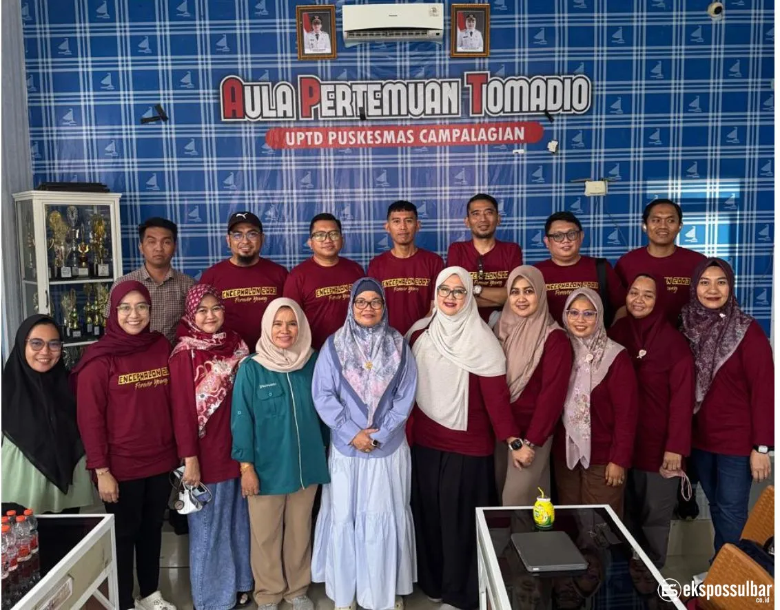 Plt Kadinkes Sulbar Hadiri Bakti Sosial Alumni Fakultas Kedokteran UMI 2003 di Puskesmas Campalagian