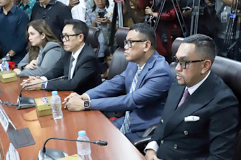 Adies Kadir dan Uya Kuya Aktif Kembali di DPR, MKD Putuskan Sahroni, Eko Patrio dan Nafa Urbach Disanksi Nonaktif