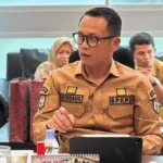 Plt Karo Pemkesra Sulbar Apresiasi Pelaksanaan Diseminasi Akhir Pemantauan dan Evaluasi