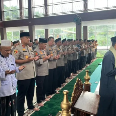 Panggilan Spiritual Polda Sulbar: Shalat Gaib Doa Untuk Korban Bencana di Berbagai Wilayah