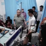 Wagub Sulbar Beri Dukungan dan Fasilitasi Rujukan bagi Arif, Remaja Penderita Tumor di Mamuju