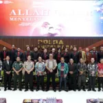 Perkuat Persaudaraan, Kapolda Sulbar Hadiri dan Dukung Perayaan Natal Oikumene FKGM 2025