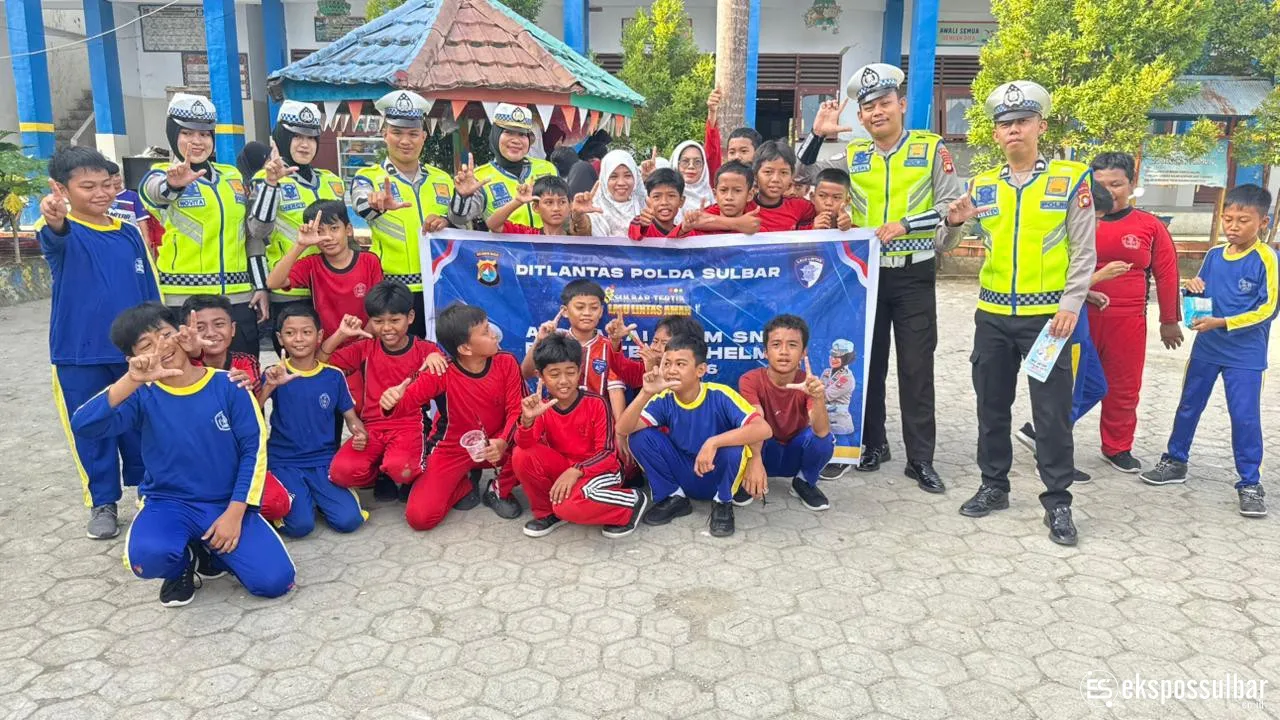 Lewat Sosialisasi, Polantas Polda Sulbar Gencar Bangun Budaya Tertib Helm di Sekolah-sekolah