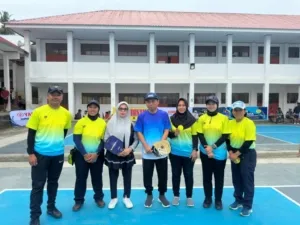 Ketua KONI Sulbar Buka Turnamen Pickle Ball SMK Tinambung Cup, Dorong Pickle Ball Tampil di Porprov 2026