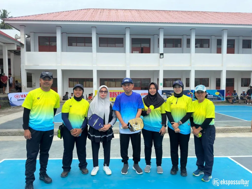 Ketua KONI Sulbar Buka Turnamen Pickle Ball SMK Tinambung Cup, Dorong Pickle Ball Tampil di Porprov 2026