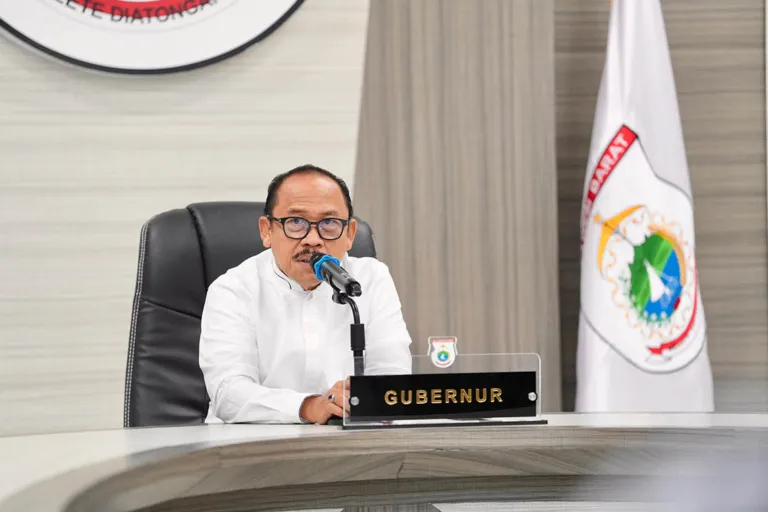 Gubernur Sulbar Pimpin Rapat Pembahasan MoU SPAM Regional Majene-Polman Senilai Rp300 Miliar