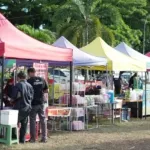 Jelang Pelantikan, KKSS Sulbar Gelar Pasar Murah, Pameran Pusaka hingga Hadirkan UMKM di Rumah Adat Mamuju